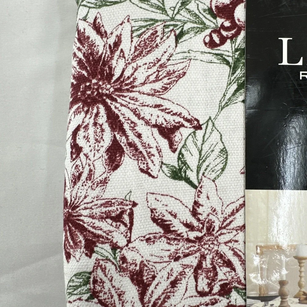Lauren Ralph Lauren Tablecloth Holly Mistletoe Red Poinsettia Christmas 60 x 84